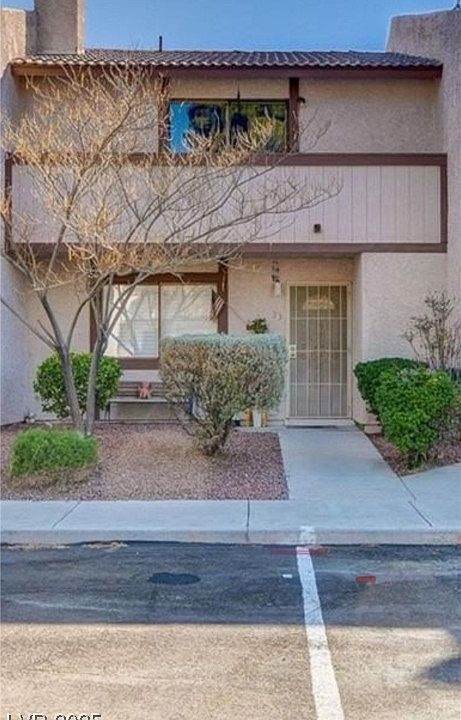 2nd image of 5261 Janfred Ct Unit 33