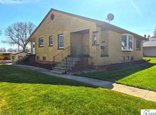 605 Water St SW, Sleepy Eye, MN 56085