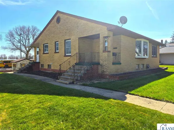 605 Water St SW, Sleepy Eye, MN 56085