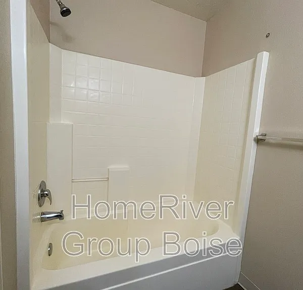 1299 N Stephanie Ln #104 — Photo 14