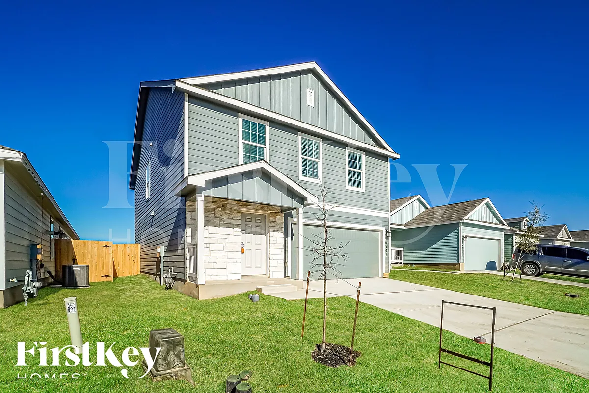 Building Photo - 10707 Prusiner Dr