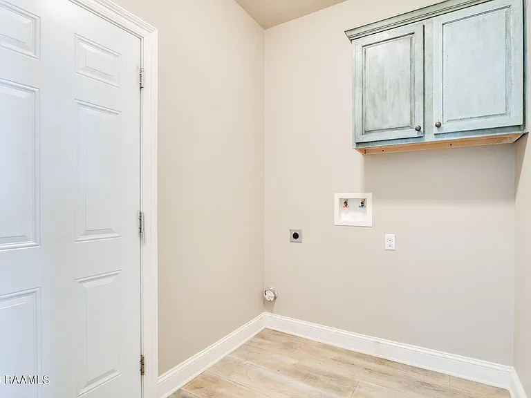 205 Quiet Bluff Dr — Photo 15