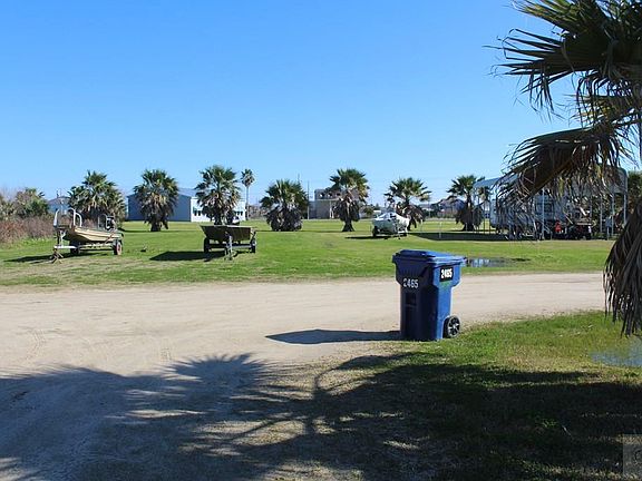 3rd image of 2465 Whispering Palms #10