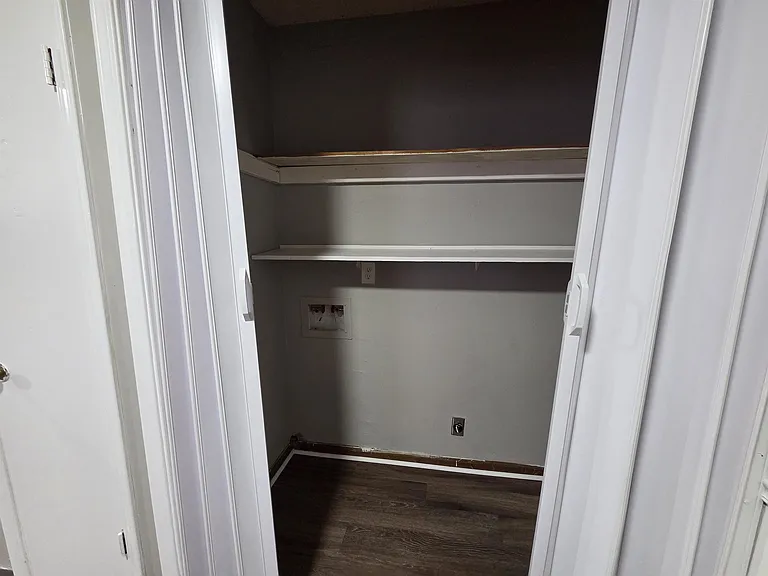 5787 Northland Dr — Photo 9