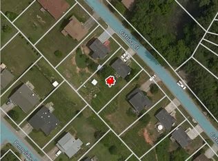 613 Catrina Ct, Stone Mountain, GA 30087