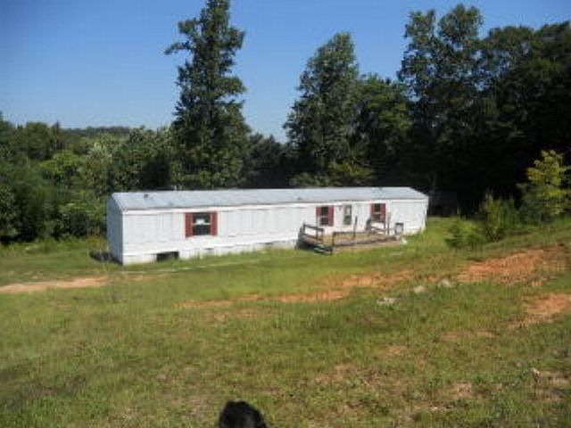 1st image of 912 Mockingbird Ln