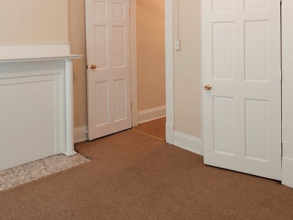 3rd image of 75 Chittenden Ave