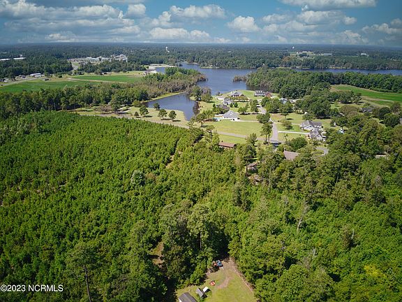 3rd image of 133 Willow Drive Lot C