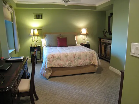 Rented by Keller Williams NYC | media 38