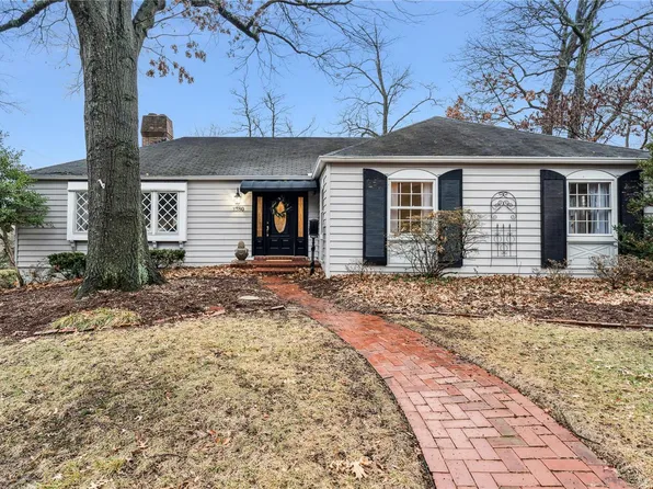 1380 Brownell Ave, Saint Louis, MO 63122