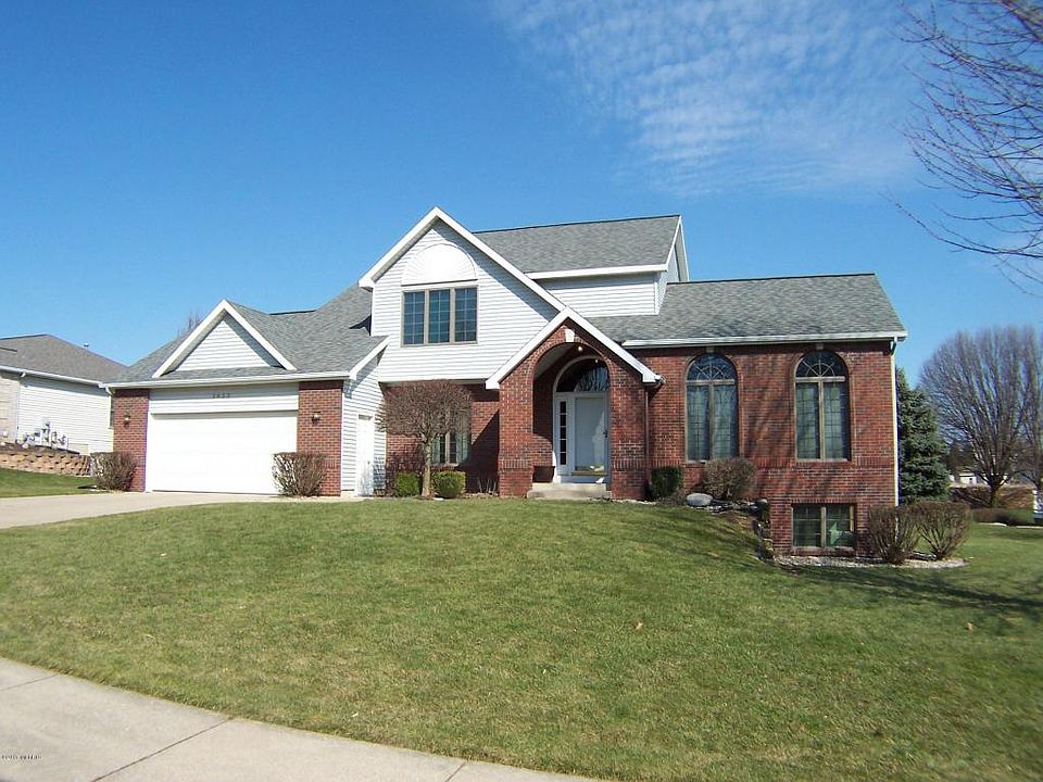 1st image of 3933 Westside Dr