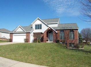 3933 Westside Dr, Hudsonville, MI 49426