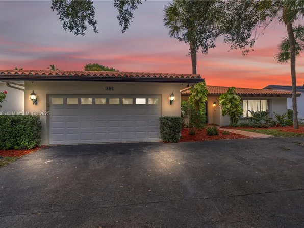 8301 Dundee Ter, Miami Lakes, FL 33016
