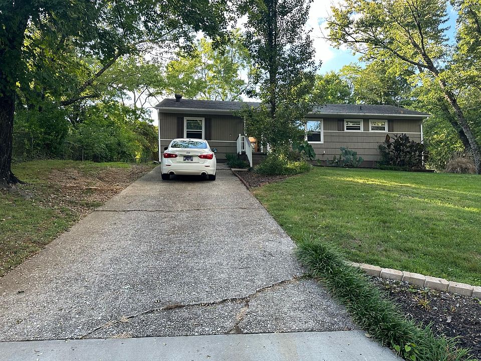 1st image of 4917 Azalea Dr