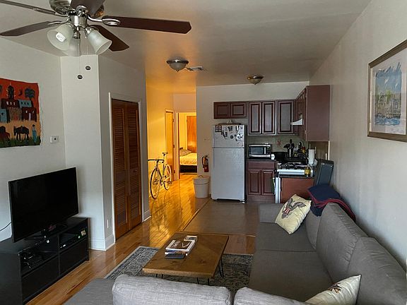 4th image of 2524 W Girard Ave APT 1