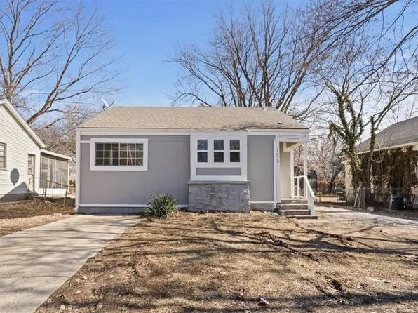 1915 S Norton Ave, Independence, MO 64052