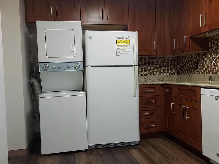8360 Greensboro Dr #208 — Photo 10
