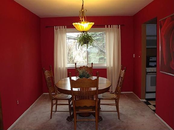 5th image of 2815 Tuebingen Pkwy