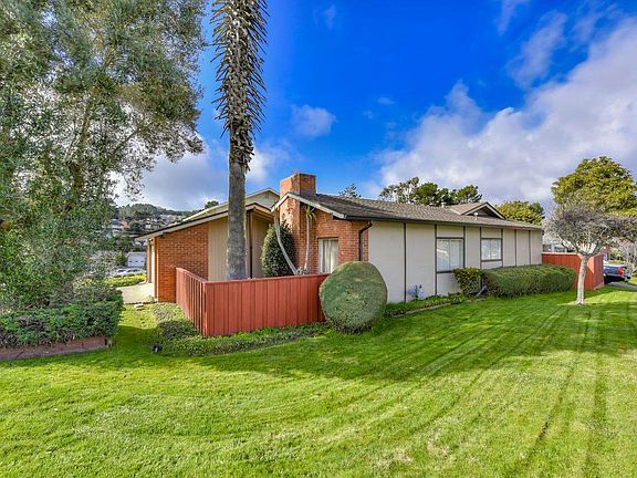 2nd image of 2950 Carlow Way