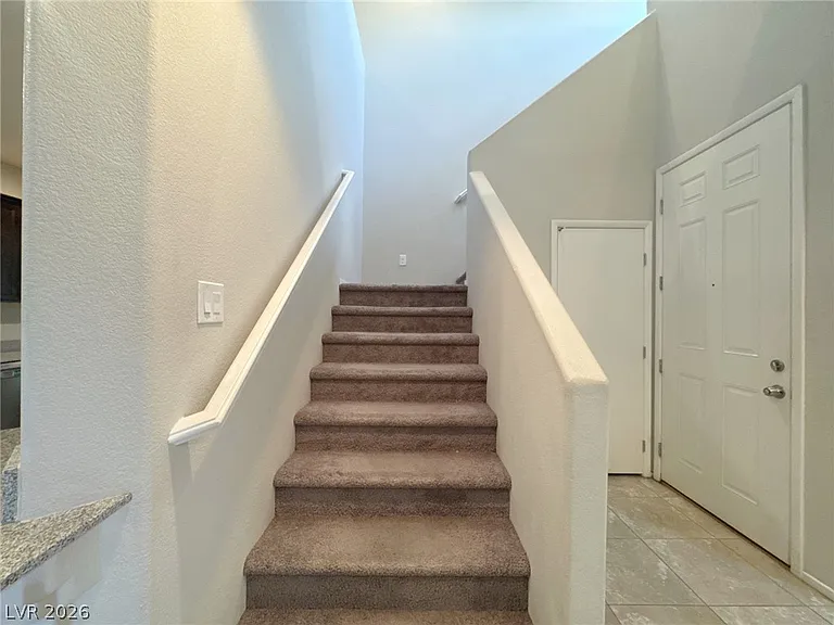 6132 Scarlet Leaf St — Photo 16