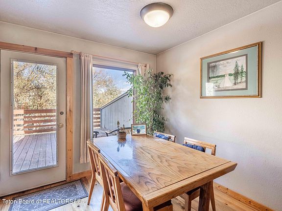 2nd image of 415 Aspen Dr APT 1