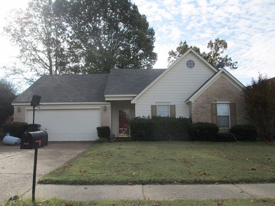 1st image of 7137 Show Boat Ln