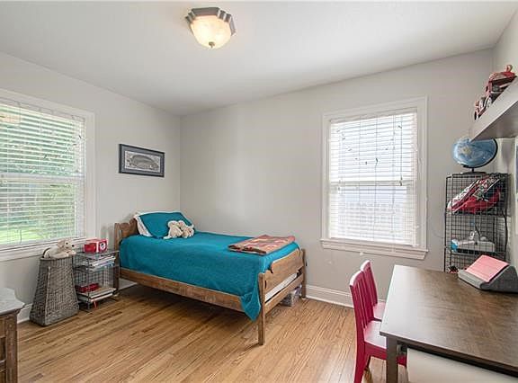 5th image of 4404 W 62nd Ter