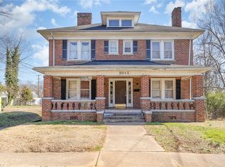 1012 S Main St, Burlington, NC 27215