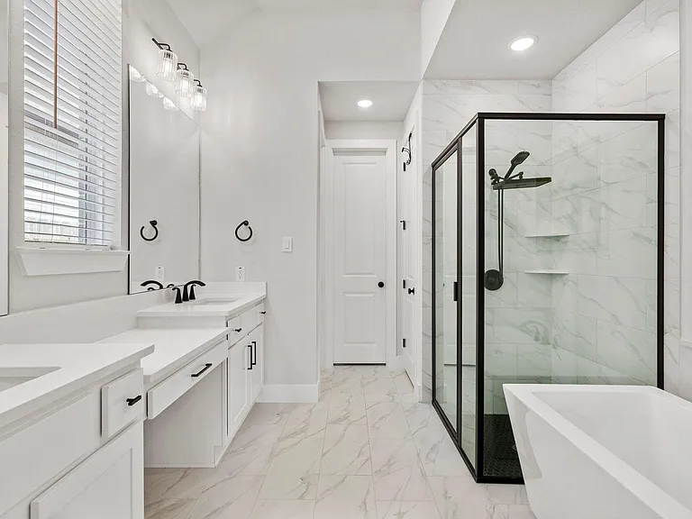 415 N Hillary Step Pl — Photo 20