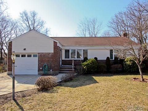 1st image of 726 Cathy Ct