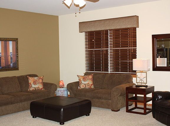 4th image of 21556 Papoose Lake Ct