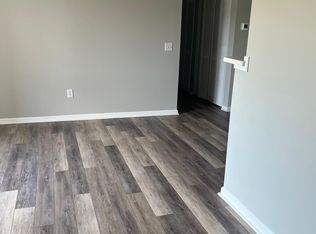 43 White Pine Cir APT 203, Stafford, VA 22554