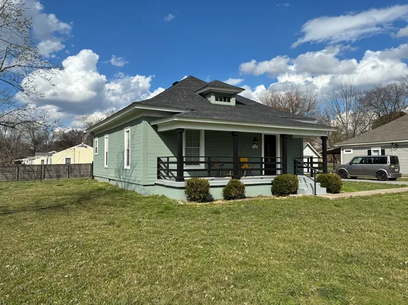 722 Lynn St, Murfreesboro, TN 37129