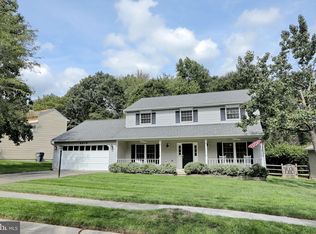 6879 Kangaroo Dr, Waldorf, MD 20603