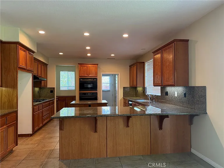 5934 Greyville Pl — Photo 7