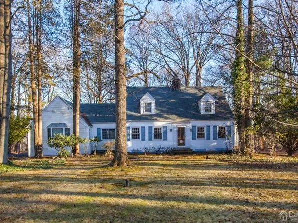 430 Middlesex Ave, Colonia, NJ 07067