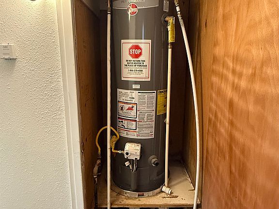 4th image of 1307 Puerto Rico Ave