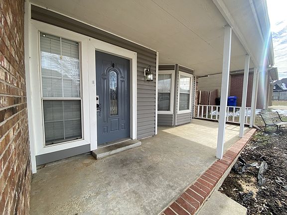 4th image of 3503 S Dogwood Ave