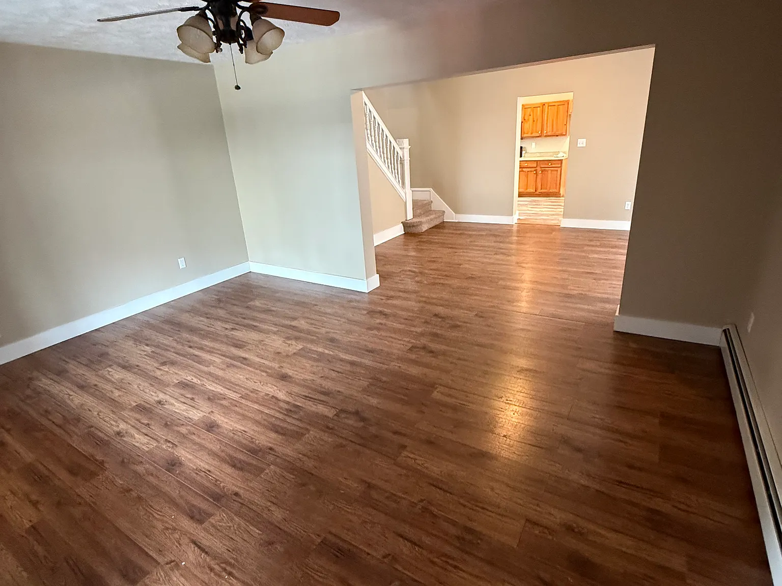 3 bed, 1730 sqft, $1,100 — Photo 3