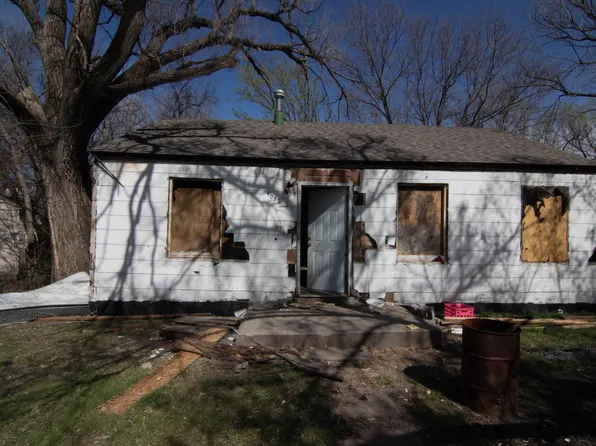 4089 E Stearman Ct, Wichita, KS 67210