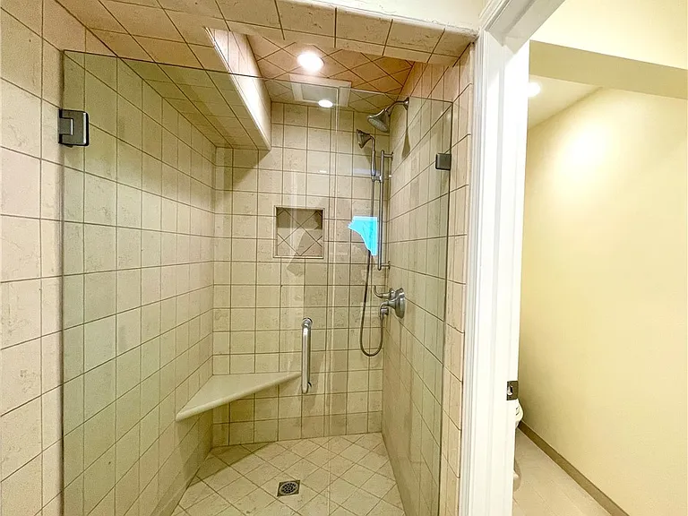 1051A Gaviota Dr — Photo 22