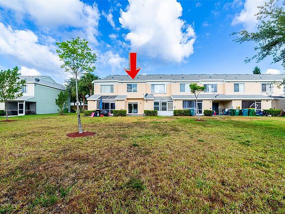 5th image of 8157 San Carlos Circle #8157