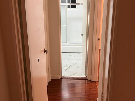 5th image of 1427 N Gardner St APT 9