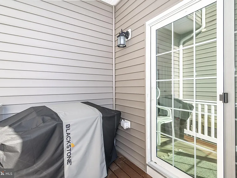 41 Barnes Way — Photo 45