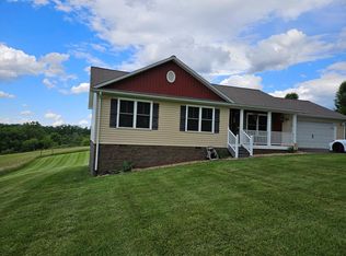 917 Breezy Ridge Rd, Woodlawn, VA 24381