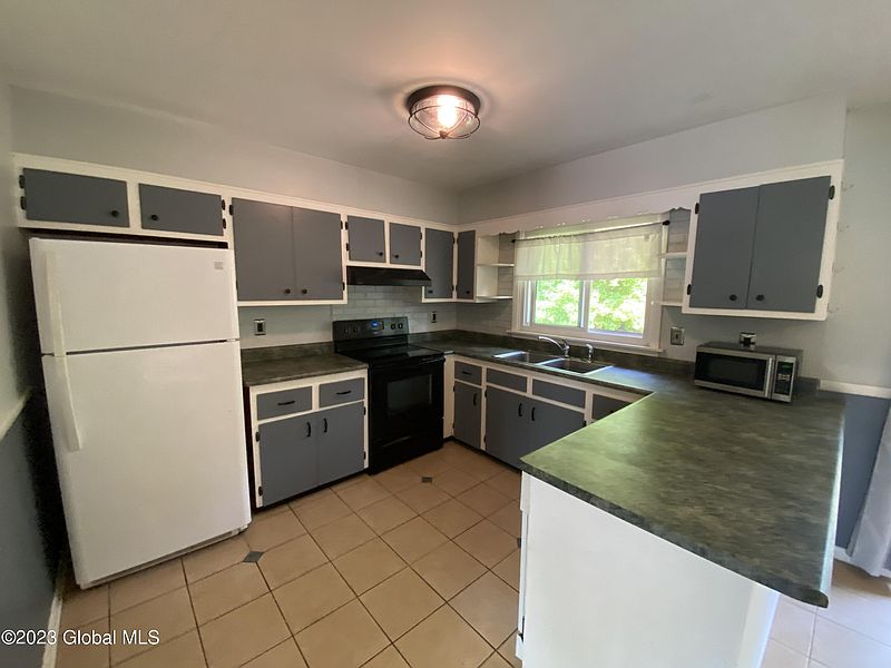 5th image of 45 Edmund Drive