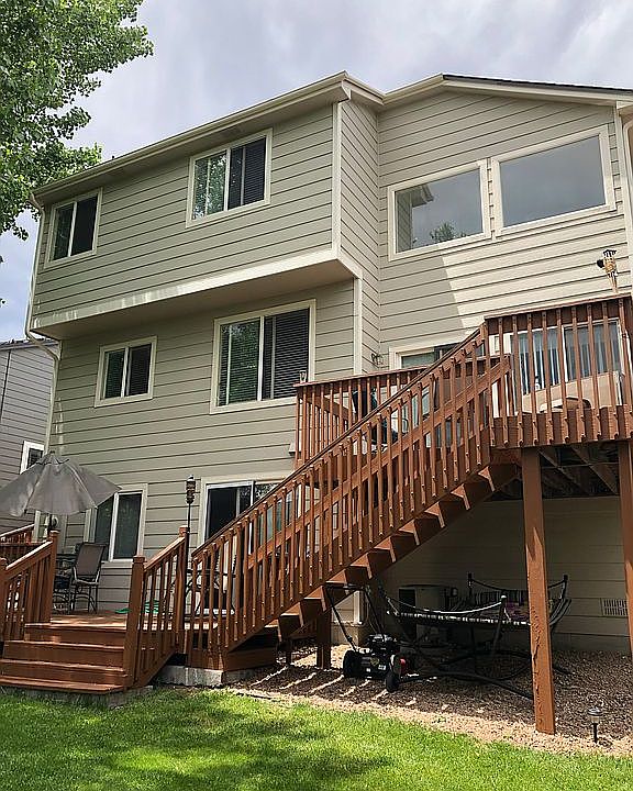 2nd image of 9886 Bathurst Way