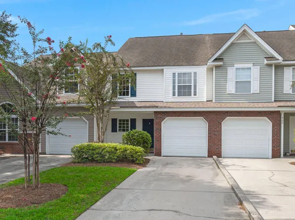 903 Yellow Hawthorn Cir, Summerville, SC 29483
