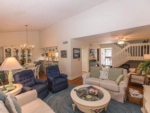 5th image of 718 Bird Bay Cir #42
