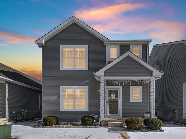 12728 Ellsworth St, Crown Point, IN 46307